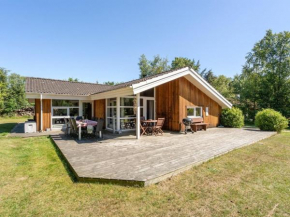 Holiday Home Milda - 1-9km from the sea by Interhome, Hals